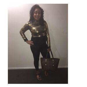 Meet your Posher, Jenny